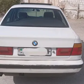 BMW 525 1989