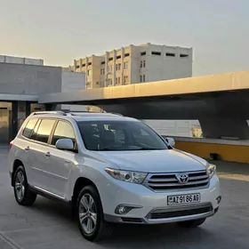 Toyota Highlander 2013