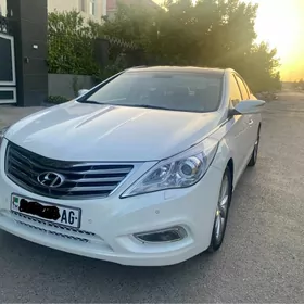 Hyundai Grandeur 2013