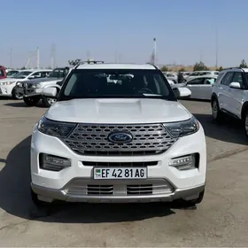 Ford Explorer 2022