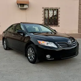 Toyota Camry 2010