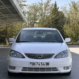 Toyota Camry 2003