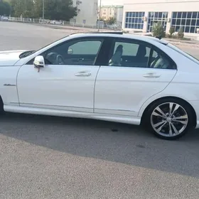 Mercedes-Benz C350 2010
