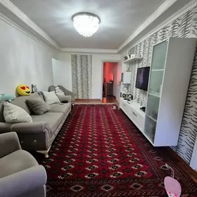 10 mkr 2 komnaty 3 etaj