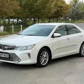 Toyota Camry 2016