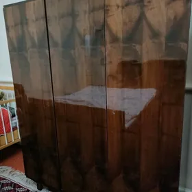 Шкаф и стенка