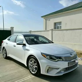 Kia Optima 2020