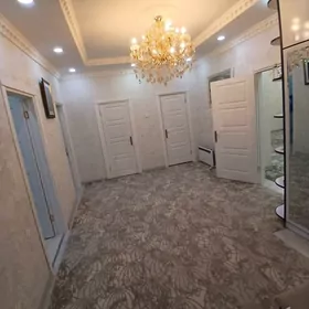 Satlyk jemagat 4/3 et 2 kom