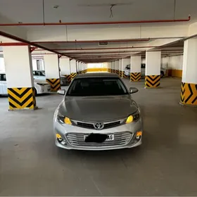 Toyota Avalon 2013