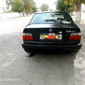 BMW 325 1992