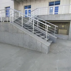 Gurtly 1et pomişenýe 240m²4kom