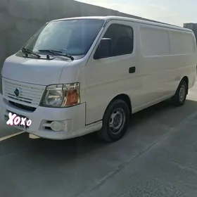 Nissan Urvan 2007