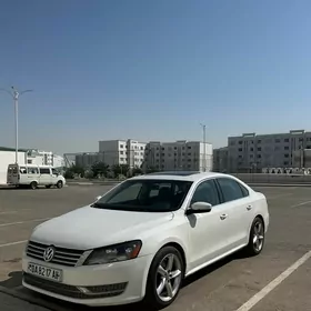 Volkswagen Passat 2013