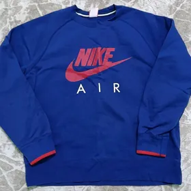 Куртка кофта джинсы кроссовки