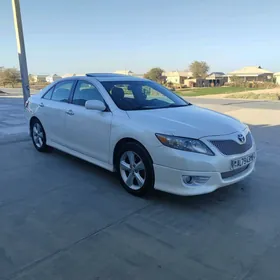 Toyota Camry 2010