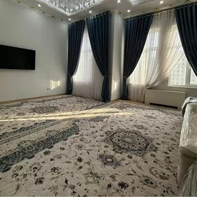 4 ком Московская 8 этаж