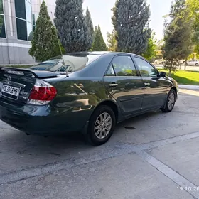 Toyota Camry 2003
