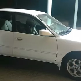 Toyota Corolla 1995