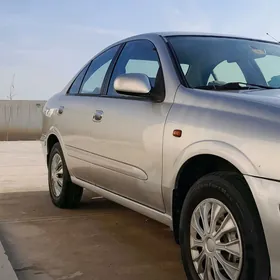 Nissan Sunny 2001