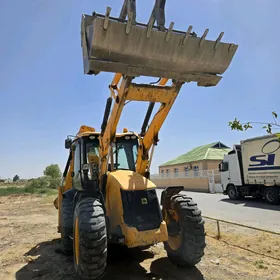 JCB 4CX ECO 2013