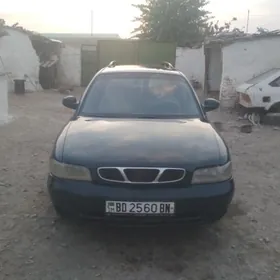 Daewoo Nubira 1998