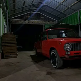 Lada 2104 1984