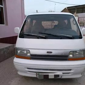 Toyota Hiace 1993