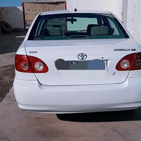 Toyota Corolla 2004