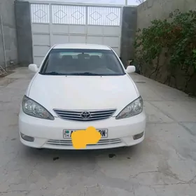 Toyota Camry 2005