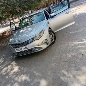 Kia Optima 2020