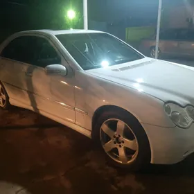 Mercedes-Benz 230E 2006