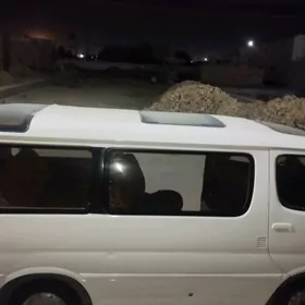 Toyota Hiace 1991