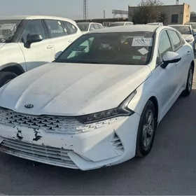 Kia K5 2020