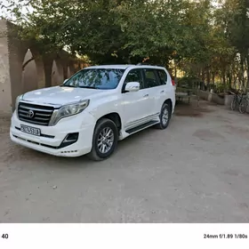 Toyota Land Cruiser Prado 2010