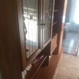 Шкаф