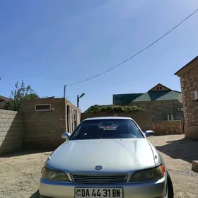 Toyota Mark II 1995