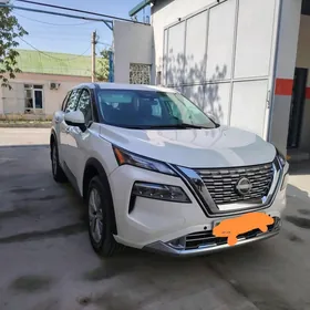 Nissan Rogue 2021