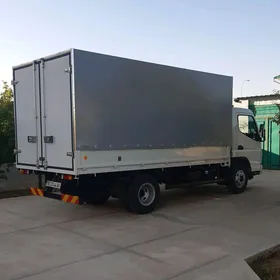 Mitsubishi Canter 2025