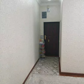 Mir graždan köçesi 1 komnat