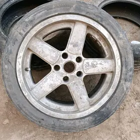 текер