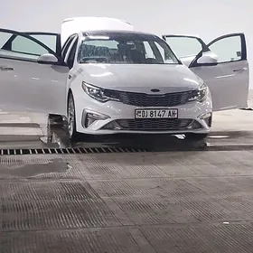 Kia Optima 2020