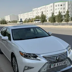Lexus ES 350 2016