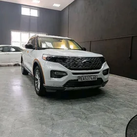Ford Explorer 2022