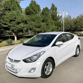 Hyundai Elantra 2011