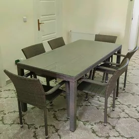 stol i stulýa стол со стульями