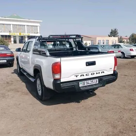 Toyota Tacoma 2020