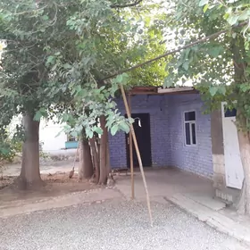 Ýekejede Satlyk Jaý