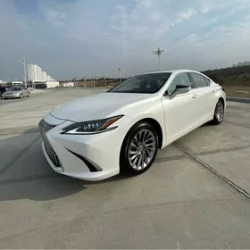 Lexus ES 350 2023