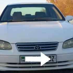Toyota Camry 2000