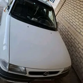 Opel Astra 1995